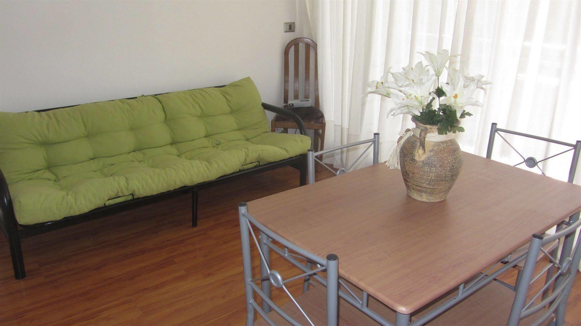דירות סנטיאגו Departamento Don Miguel Claro מראה חיצוני תמונה